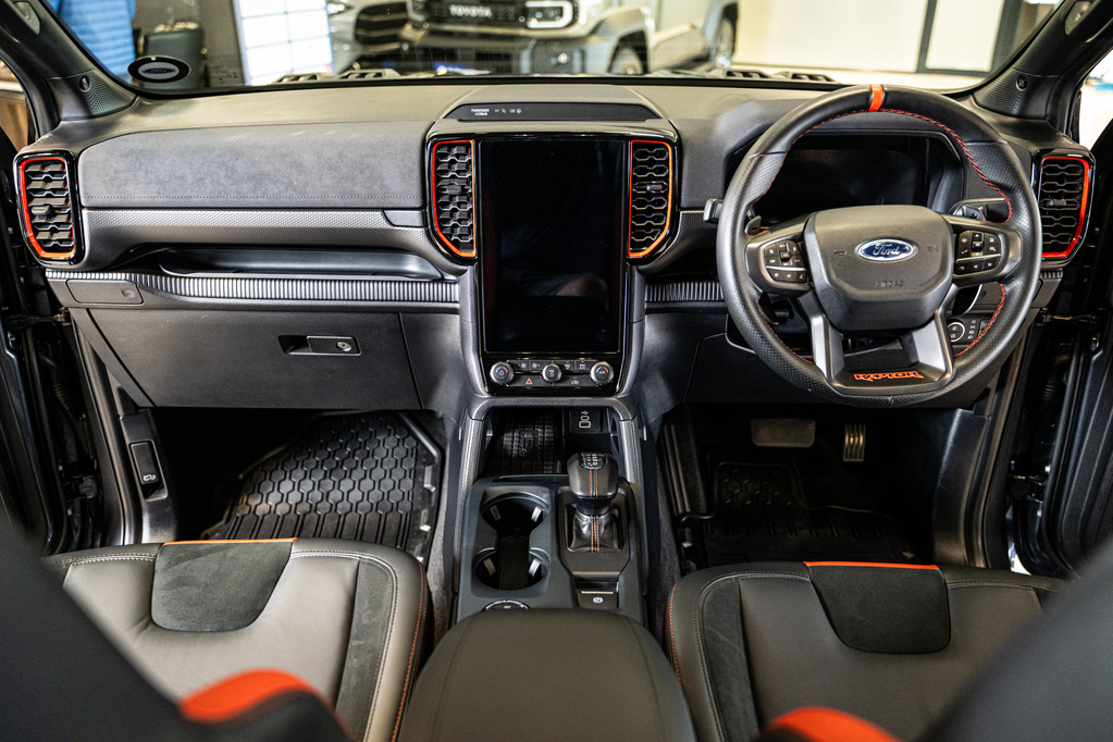 FORD RANGER RANGER 3.0 V6 BI TURBO ECOBOOST RAPTOR 4X4 A/T - 12