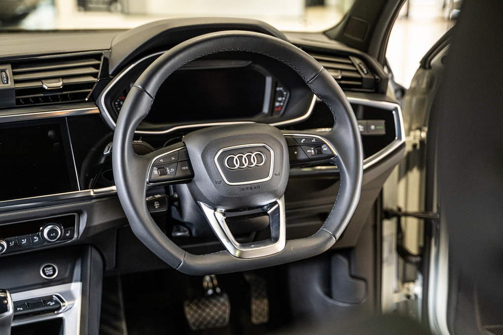 AUDI Q3 Q3 SPORTBACK 35 TFSI BLACK EDITION - 14