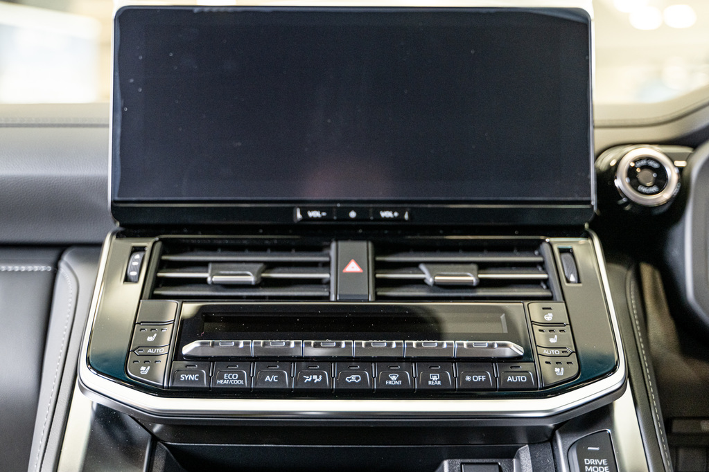 TOYOTA LAND CRUISER LANDCRUISER 300 V6 3.3D ZX - 16