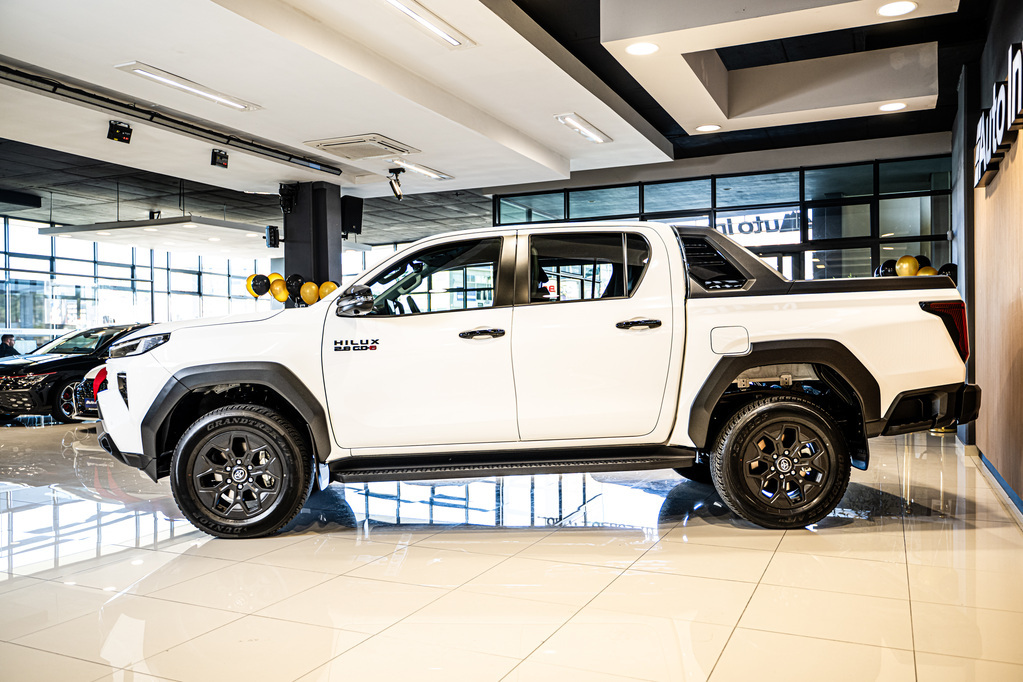 TOYOTA HILUX HILUX 2.8 GD-6 RB LEGEND 4X4 A/T P/U D/C (MHEV) - 8