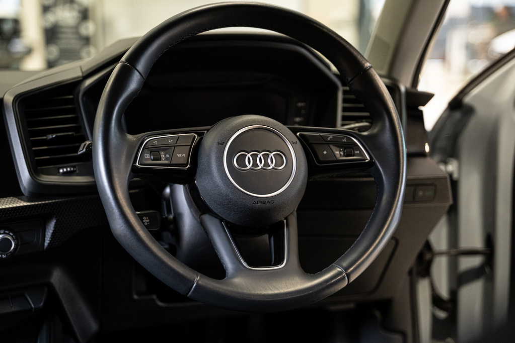AUDI A1 A1 SPORTBACK 30 TFSI S TRONIC - 14