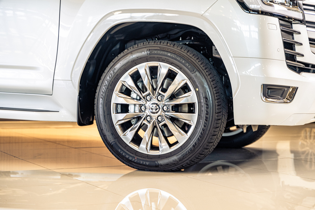 TOYOTA LAND CRUISER LANDCRUISER 300 V6 3.3D ZX - 4