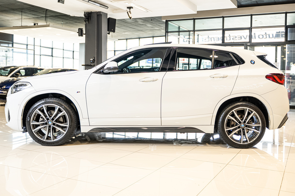 BMW X2 X2 sDRIVE18i M SPORT A/T (F39) - 11