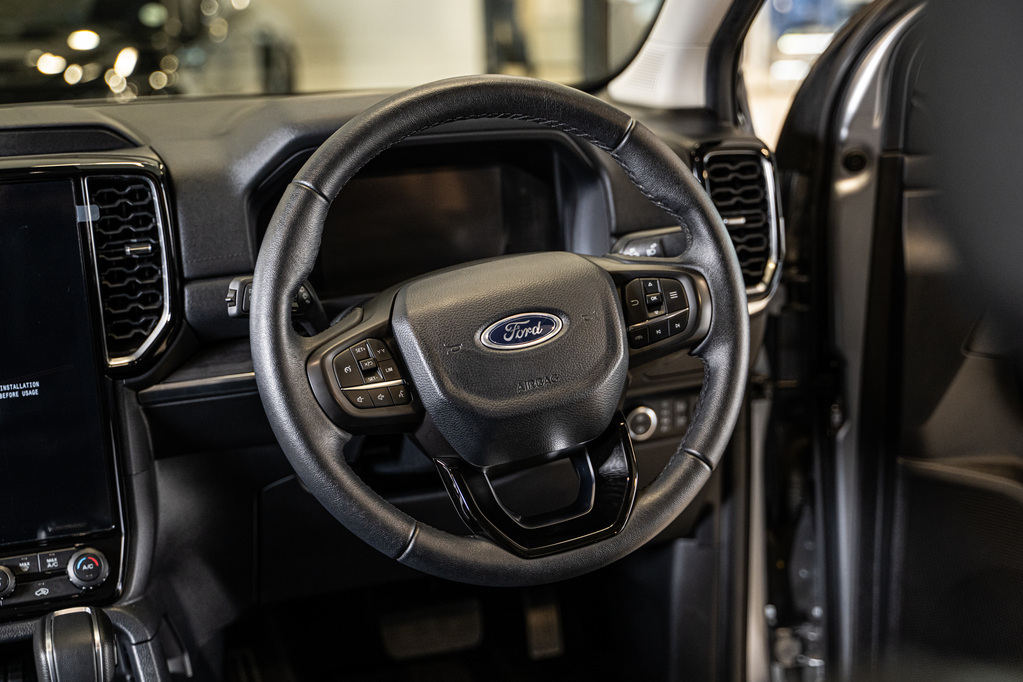 FORD EVEREST EVEREST 2.0D BI-TURBO SPORT 4X4 A/T - 16