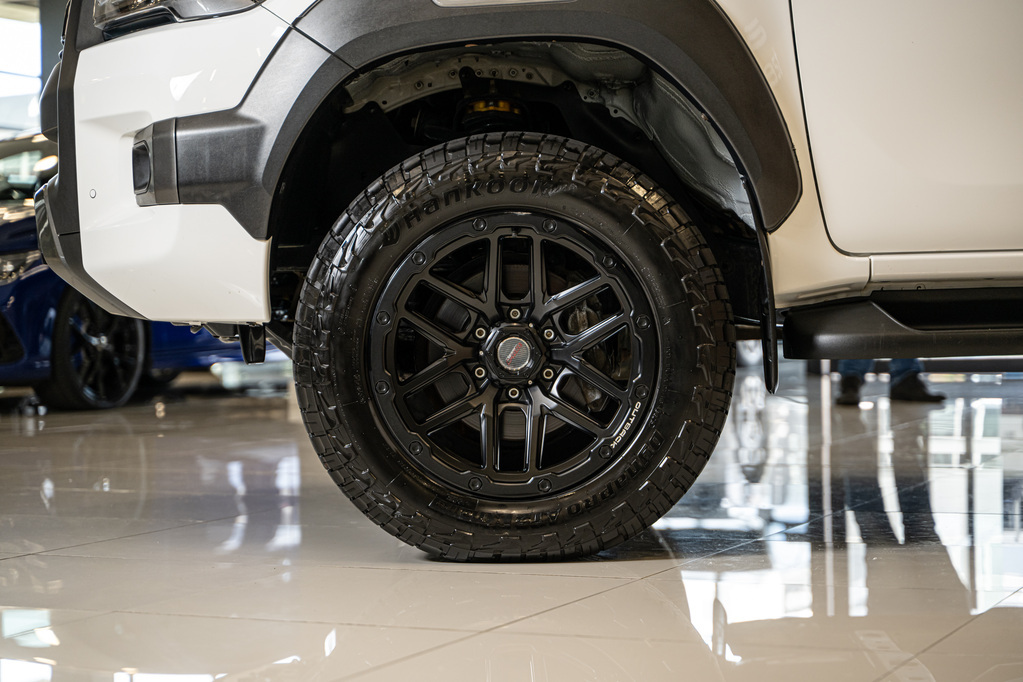 TOYOTA HILUX HILUX 2.8 GD-6 RB LEGEND 4X4 A/T P/U E/CAB