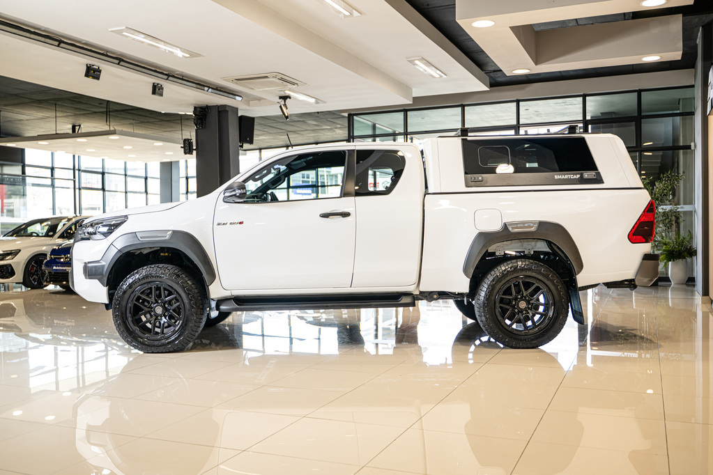 TOYOTA HILUX HILUX 2.8 GD-6 RB LEGEND 4X4 A/T P/U E/CAB