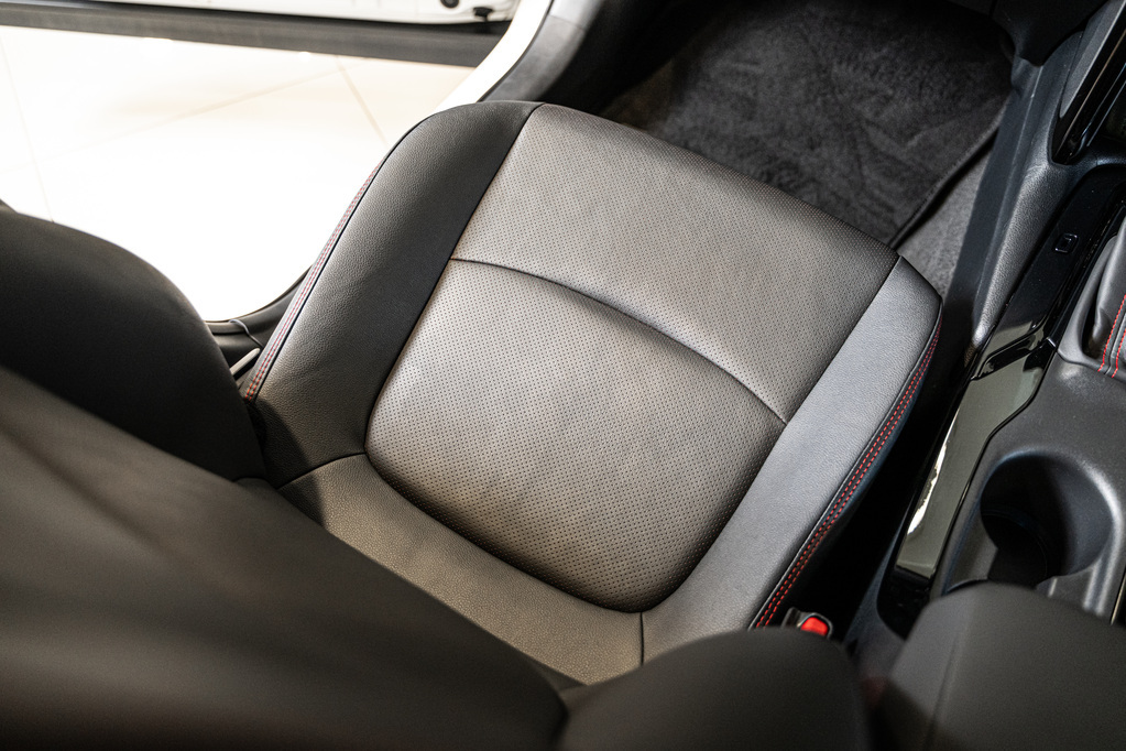TOYOTA COROLLA CROSS COROLLA CROSS 1.8 GR-S - 17