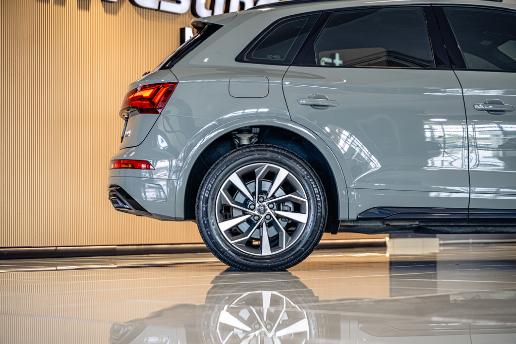AUDI Q5 Q5 2.0 TDI QUATTRO STRONIC S LINE (40 TDI) - 3