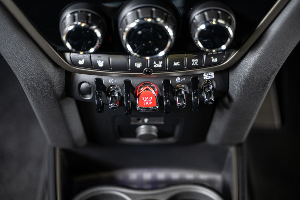 MINI COOPER COUNTRYMAN COOPER S COUNTRYMAN A/T
