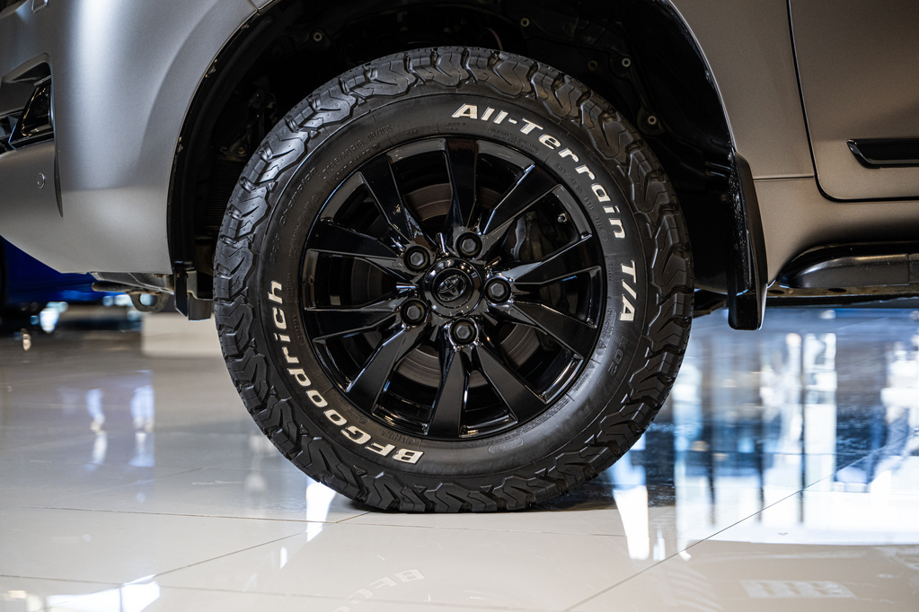 TOYOTA LAND CRUISER LANDCRUISER 200 V8 4.5D VX A/T
