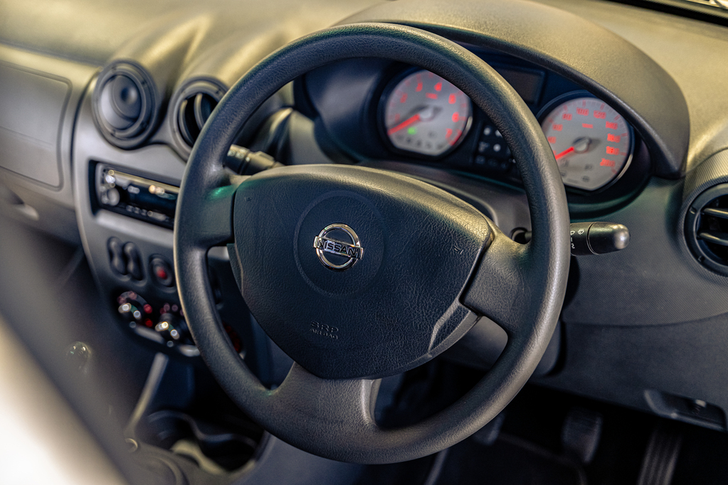 NISSAN NP200 NP200 1.6  A/C SAFETY PACK P/U S/C - 12