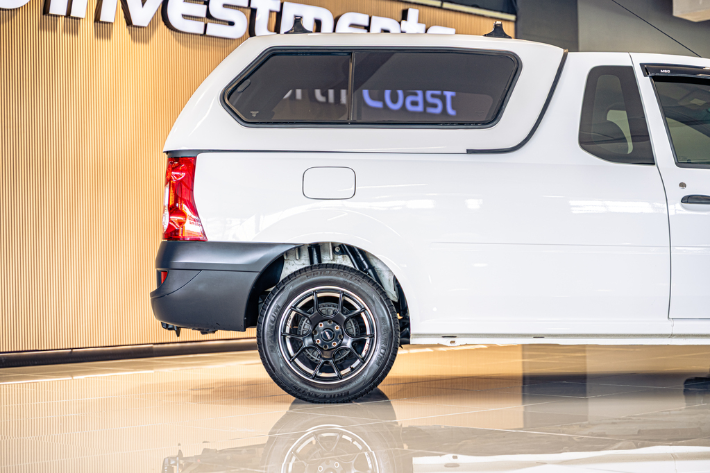 NISSAN NP200 NP200 1.6  A/C SAFETY PACK P/U S/C - 4