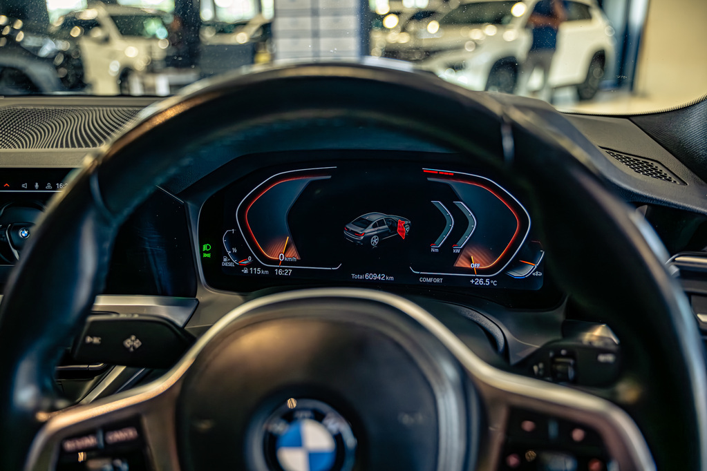 BMW 3 SERIES 320D M SPORT A/T (G20) - 9