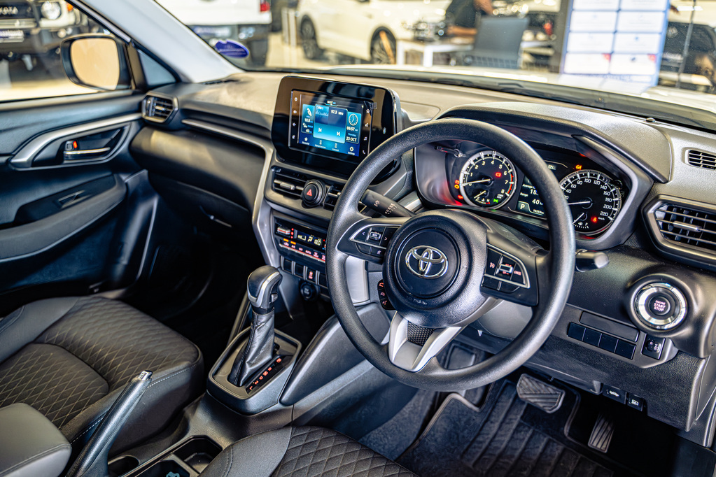 TOYOTA URBAN CRUISER URBAN CRUISER 1.5 XR A/T - 7