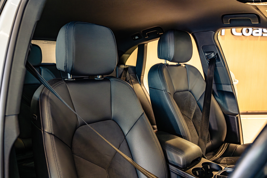 PORSCHE MACAN MACAN - 9