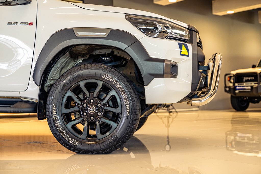 TOYOTA HILUX HILUX 2.8 GD-6 RB LEGEND 4X4 A/T P/U D/C - 3