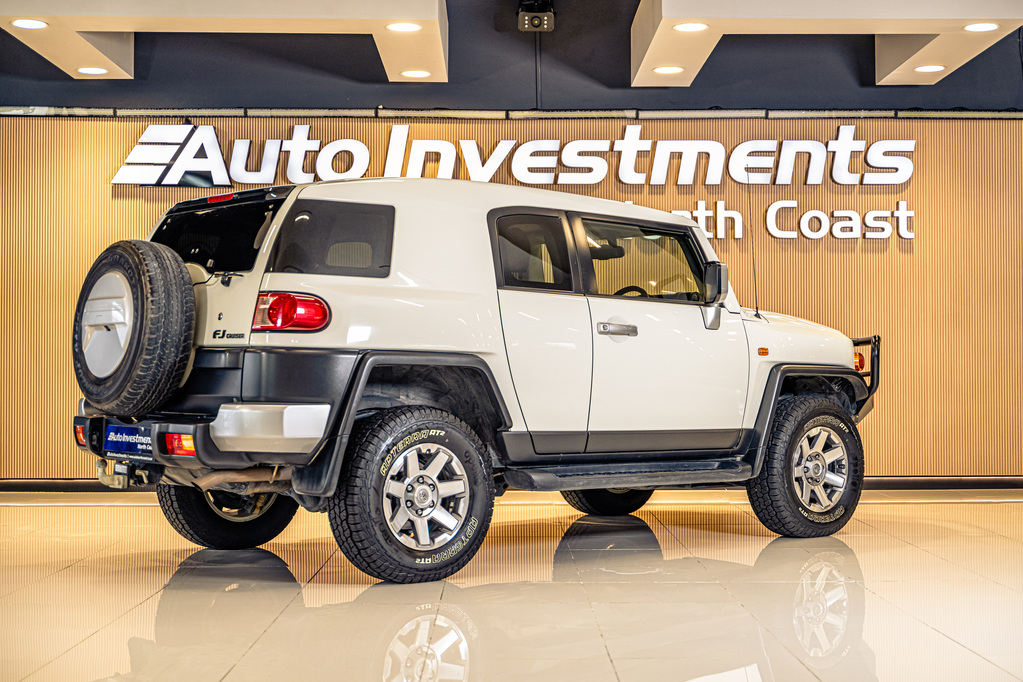 TOYOTA LANDCRUISER L/CRUISER FJ 4.0 V6 CRUISER