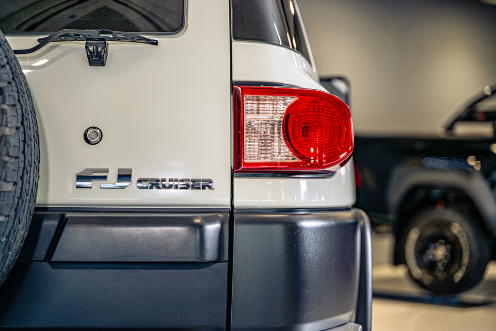 TOYOTA LANDCRUISER L/CRUISER FJ 4.0 V6 CRUISER