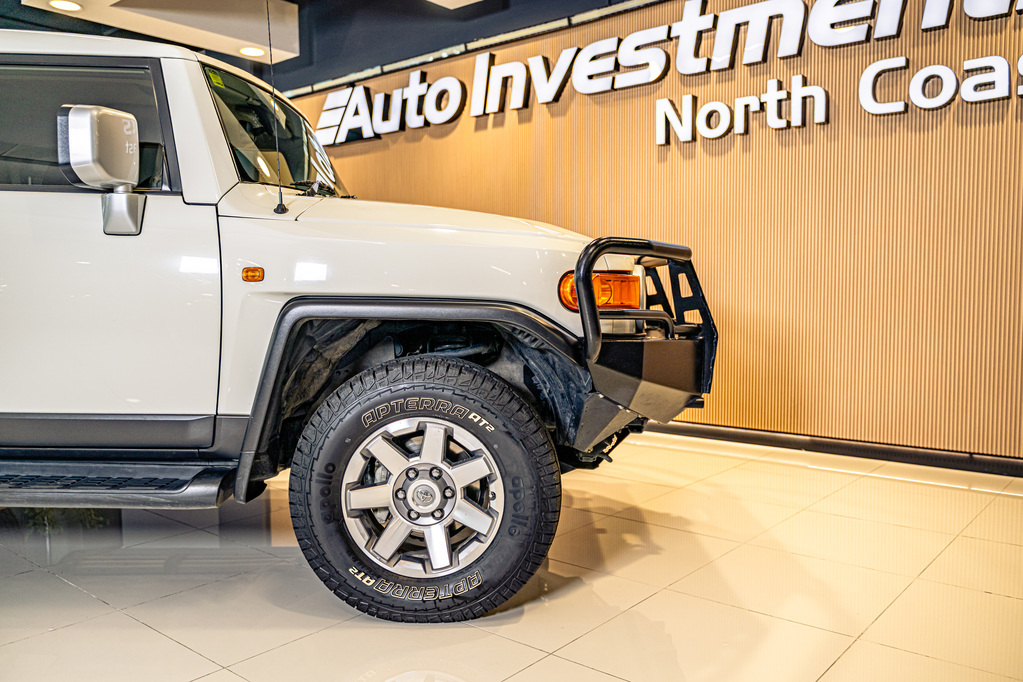 TOYOTA LANDCRUISER L/CRUISER FJ 4.0 V6 CRUISER