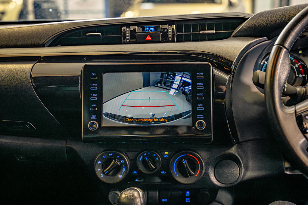 TOYOTA HILUX HILUX 2.8 GD-6 RB LEGEND P/U E/CAB