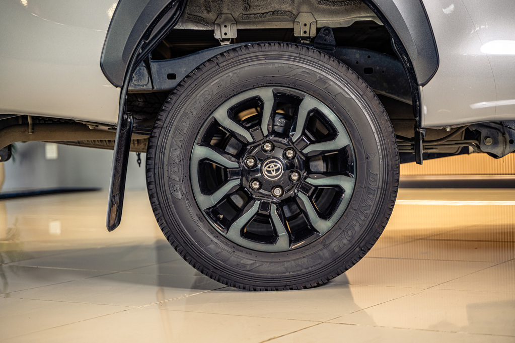 TOYOTA HILUX HILUX 2.8 GD-6 RB LEGEND P/U E/CAB