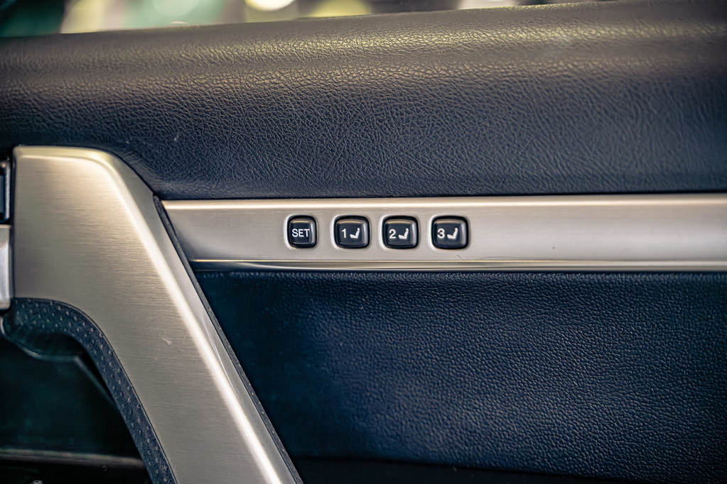 TOYOTA LAND CRUISER LAND CRUISER 200 V8 4.5D VX-R A/T