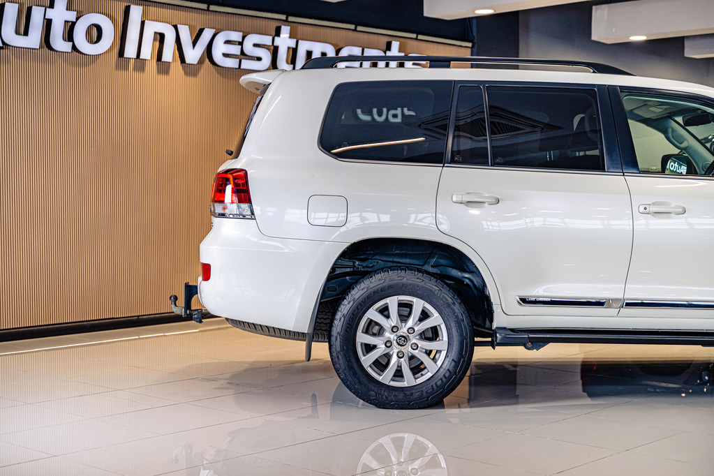 TOYOTA LAND CRUISER LAND CRUISER 200 V8 4.5D VX-R A/T