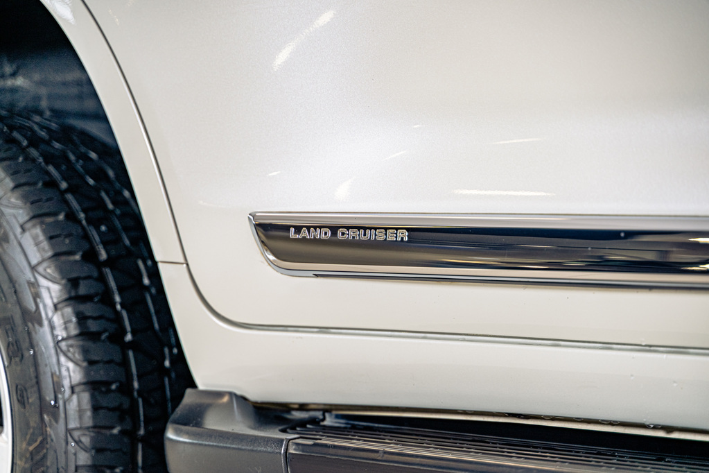 TOYOTA LAND CRUISER LAND CRUISER 200 V8 4.5D VX-R A/T