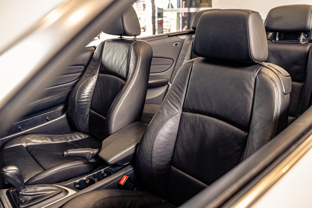 BMW 1 SERIES 125i CONVERT SPORT A/T