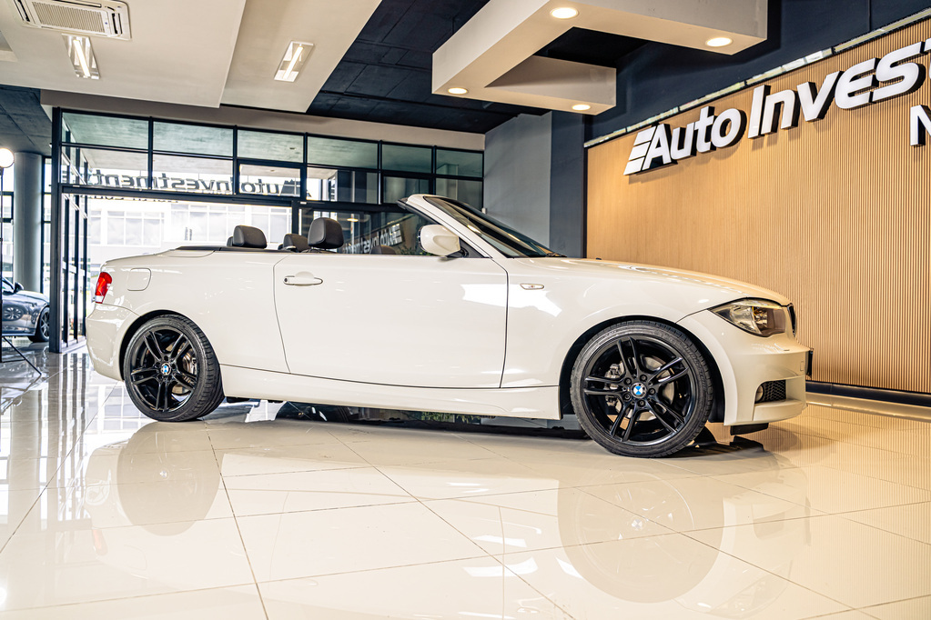 BMW 1 SERIES 125i CONVERT SPORT A/T