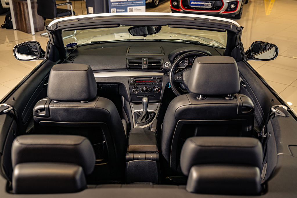 BMW 1 SERIES 125i CONVERT SPORT A/T
