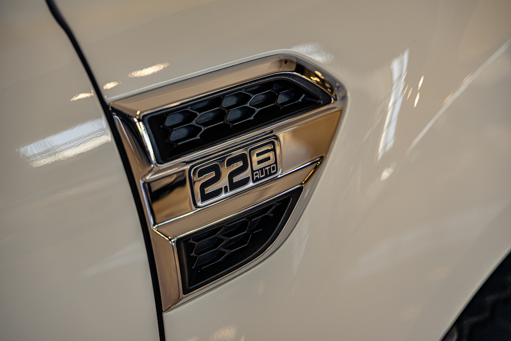 FORD EVEREST EVEREST 2.2 TDCi  XLT A/T - 4