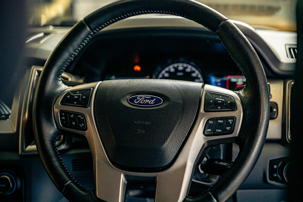 FORD EVEREST EVEREST 2.2 TDCi  XLT A/T - 9