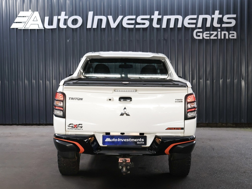 MITSUBISHI TRITON TRITON 2.4 Di-DC 4X4 P/U D/C - 18