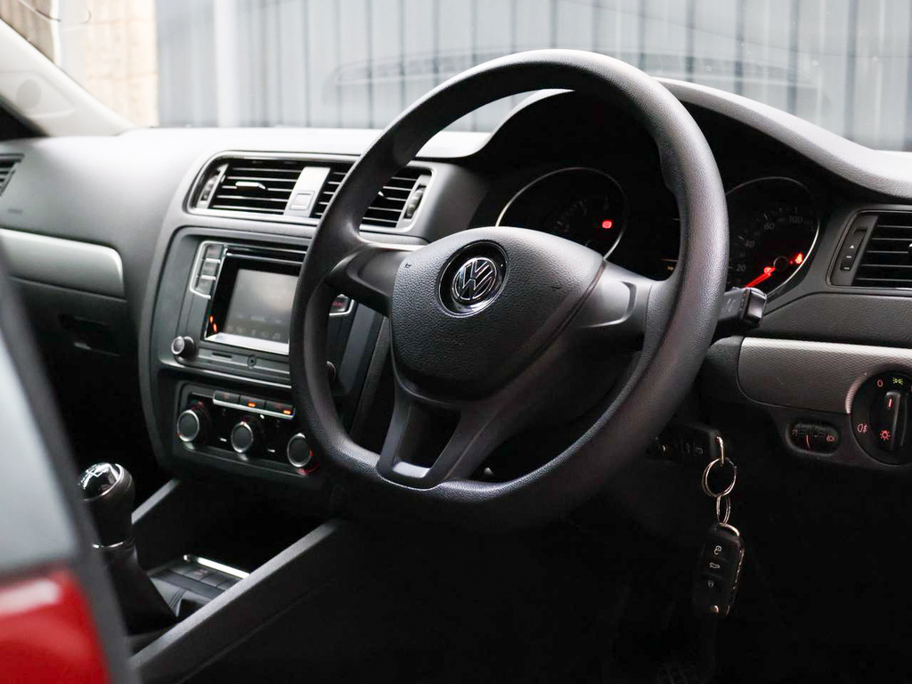 VOLKSWAGEN JETTA VI JETTA GP 1.6 CONCEPTLINE - 15