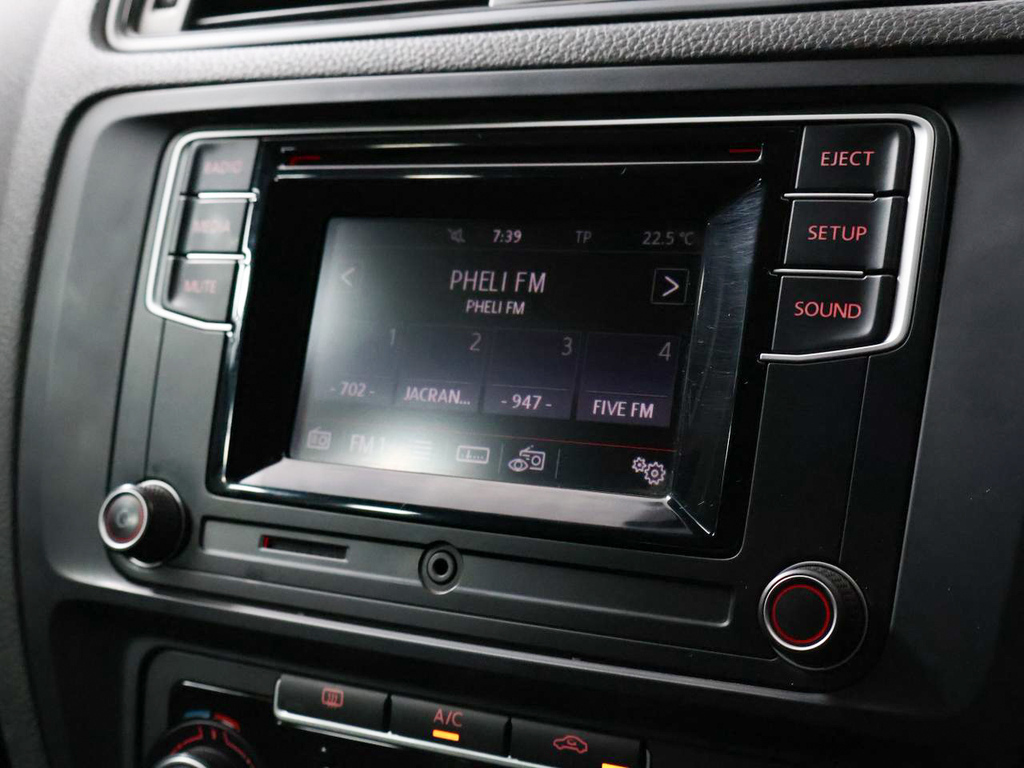 VOLKSWAGEN JETTA VI JETTA GP 1.6 CONCEPTLINE - 5