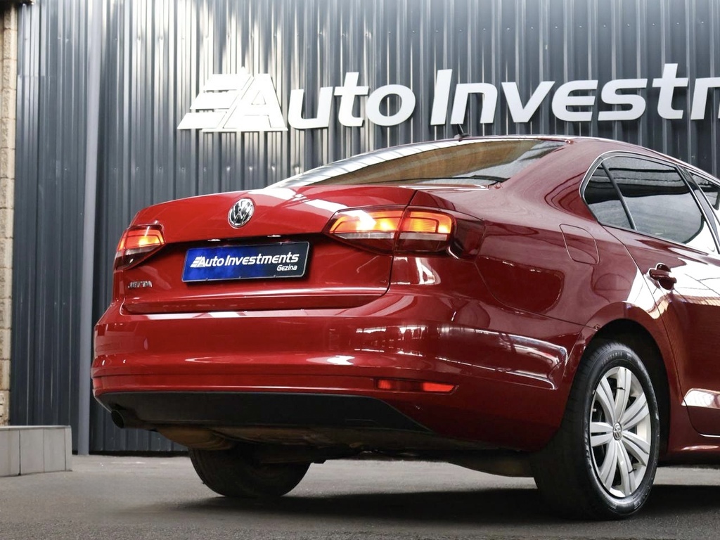 VOLKSWAGEN JETTA VI JETTA GP 1.6 CONCEPTLINE - 6