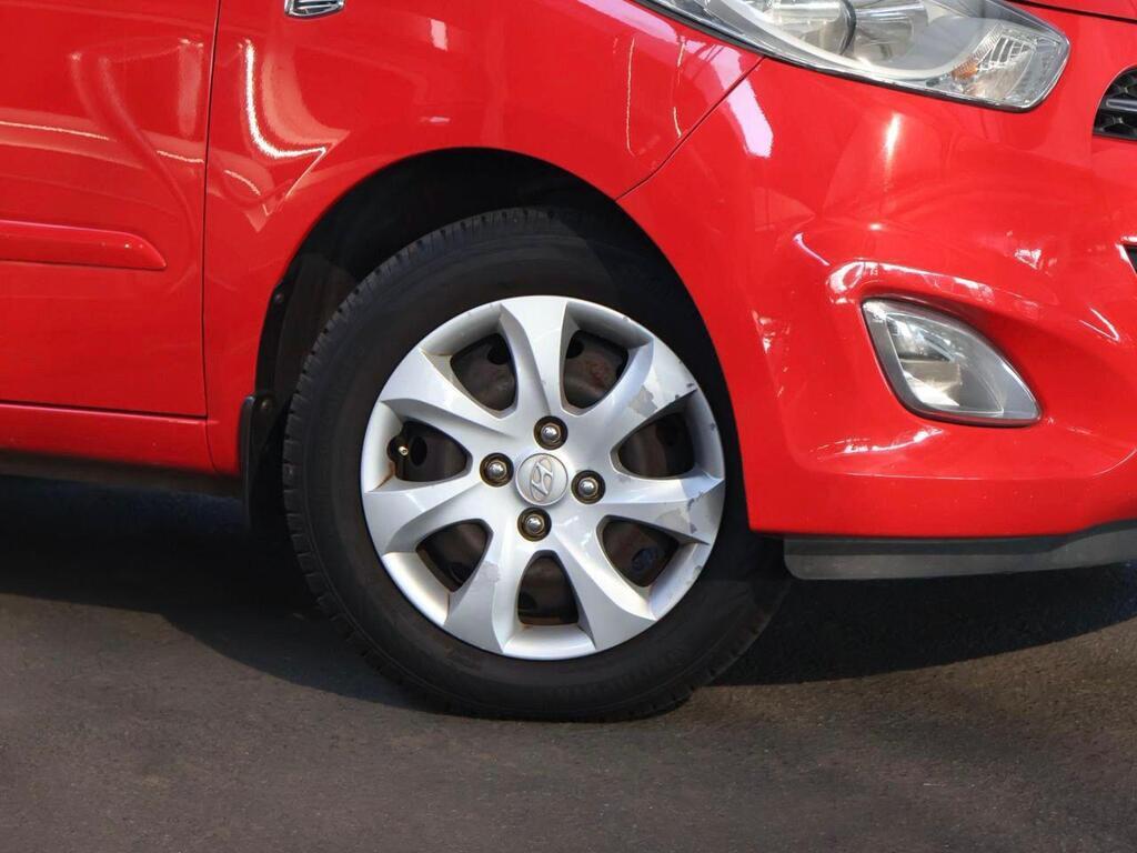 HYUNDAI i10 i10 1.25 GLS/FLUID A/T