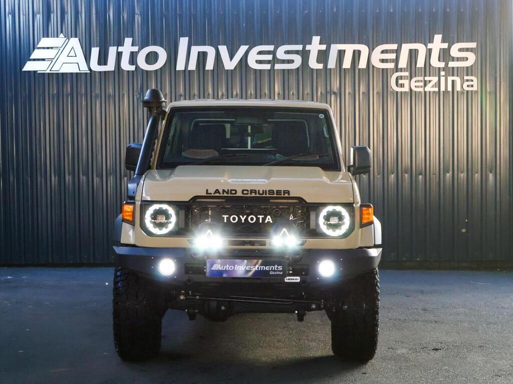 TOYOTA LAND CRUISER 79 LAND CRUISER 79 2.8 GD-6 P/U D/C A/T - 18