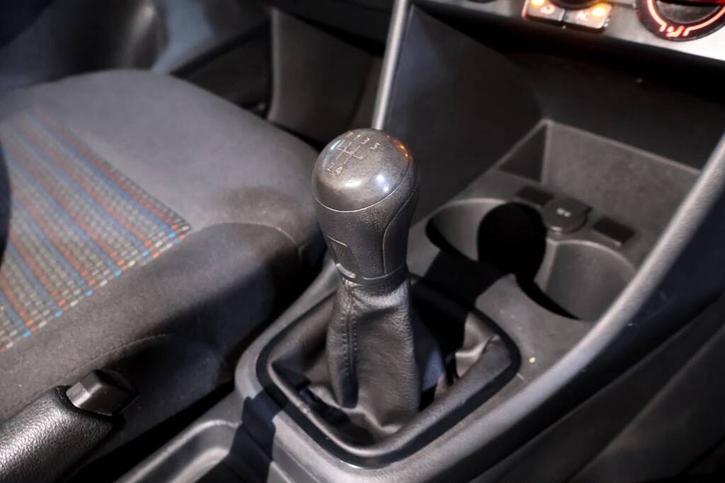 VOLKSWAGEN POLO VIVO POLO VIVO 1.4 TRENDLINE (5DR) - 17