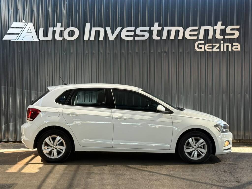 VOLKSWAGEN POLO POLO 1.0 TSI COMFORTLINE DSG - 12