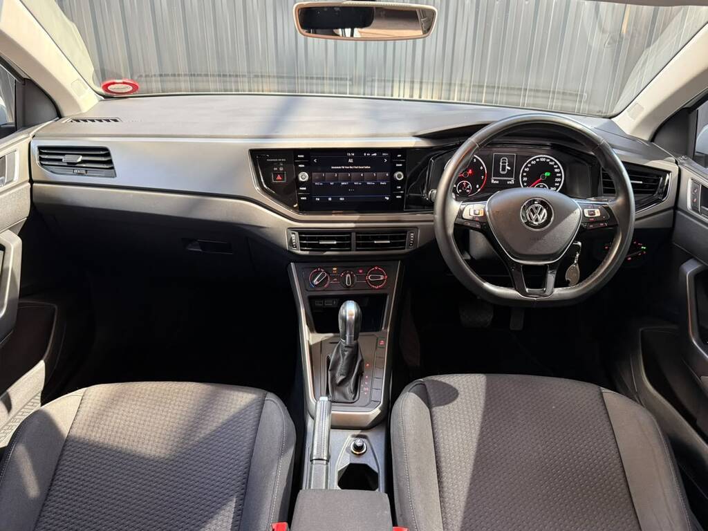 VOLKSWAGEN POLO POLO 1.0 TSI COMFORTLINE DSG - 15