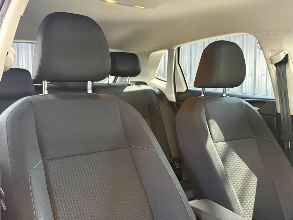 VOLKSWAGEN POLO POLO 1.0 TSI COMFORTLINE DSG - 6