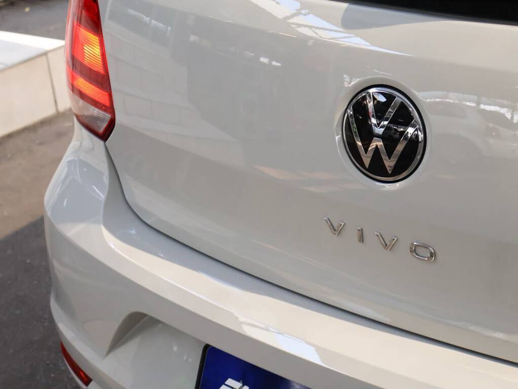 VOLKSWAGEN Polo Vivo POLO VIVO 1.4 (5DR)