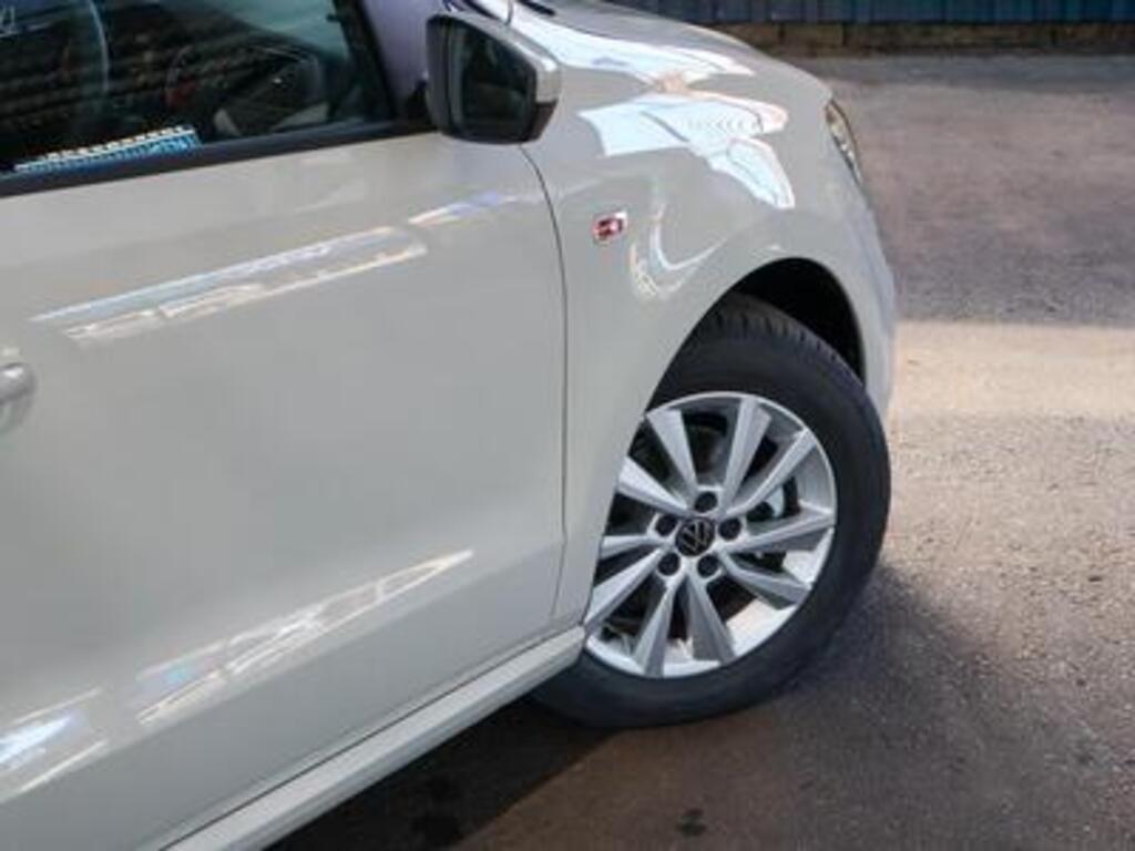 VOLKSWAGEN Polo Vivo POLO VIVO 1.4 LIFE (5DR) - 20