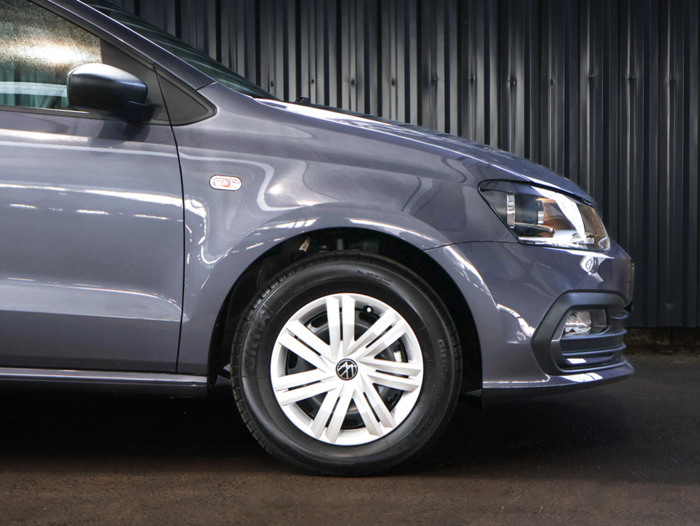 VOLKSWAGEN POLO VIVO POLO VIVO 1.4 (5DR)