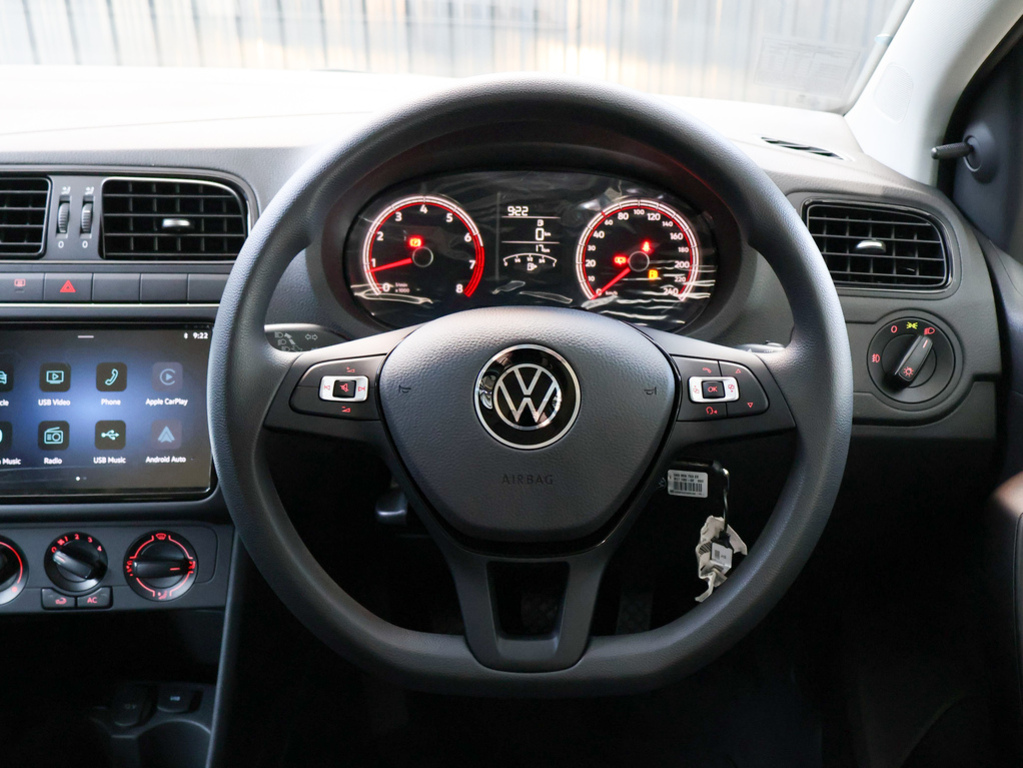 VOLKSWAGEN POLO VIVO POLO VIVO 1.4 LIFE (5DR) - 14