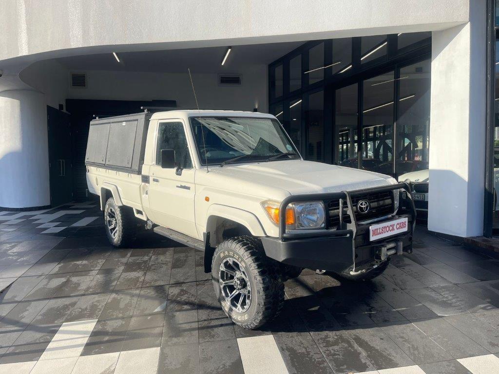 2012 TOYOTA LAND CRUISER PICK UP for sale on 5DayDeals South Africa