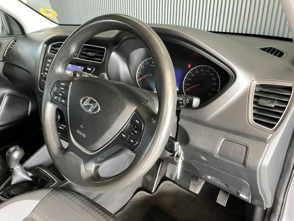 HYUNDAI i20 i20 1.2 MOTION - 10