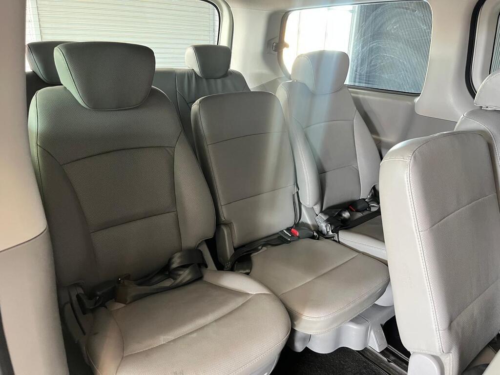 HYUNDAI H-1 H1 2.5 CRDi ELITE A/T (12 SEAT) - 6